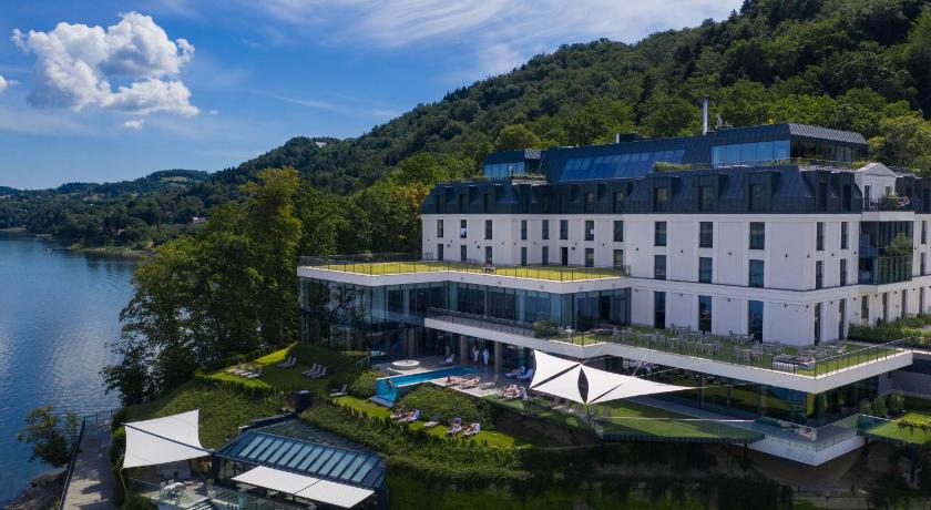 zdj3 - ślub w hotelu